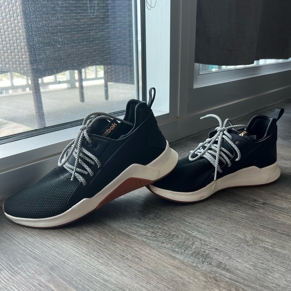 Reebok Trainers - Picture 5 of 8